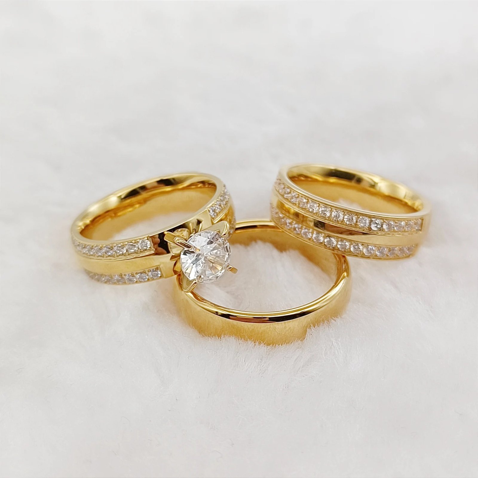 Juego de 3 anillos de compromiso de boda de alta calidad para parejas, con diamantes de circonita cúbica chapados en oro de 18 quilates, joyería de moda, anillo para enamorados.