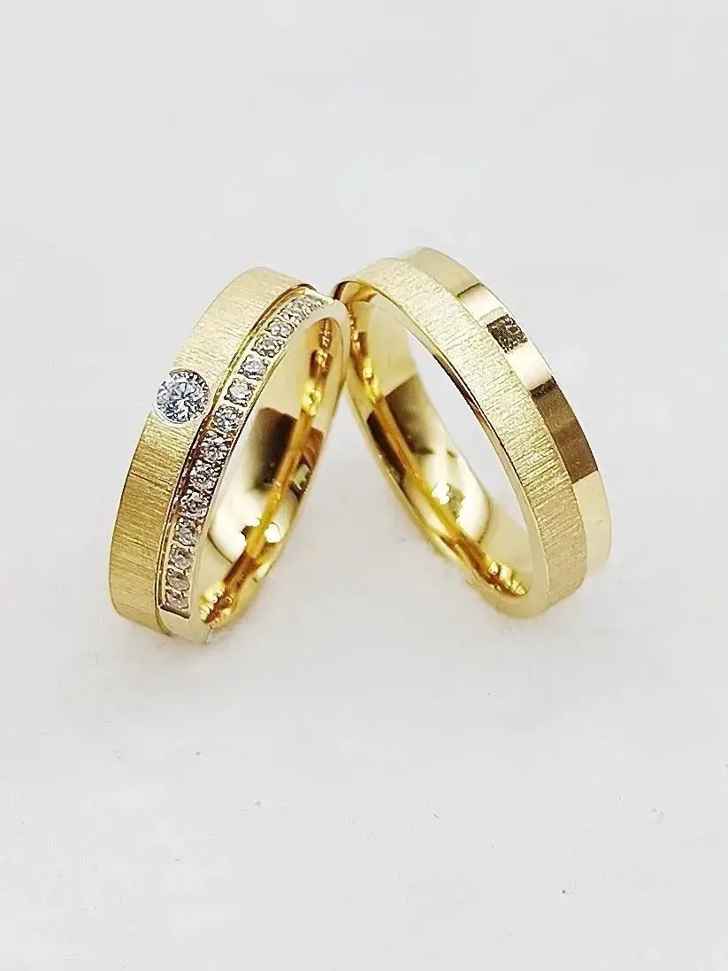 2025 Crown Wedding Rings Sets for Couples Men And Women 24k Gold Plated Stainless Steel Jewelry Statement Alliace Lover's Ring