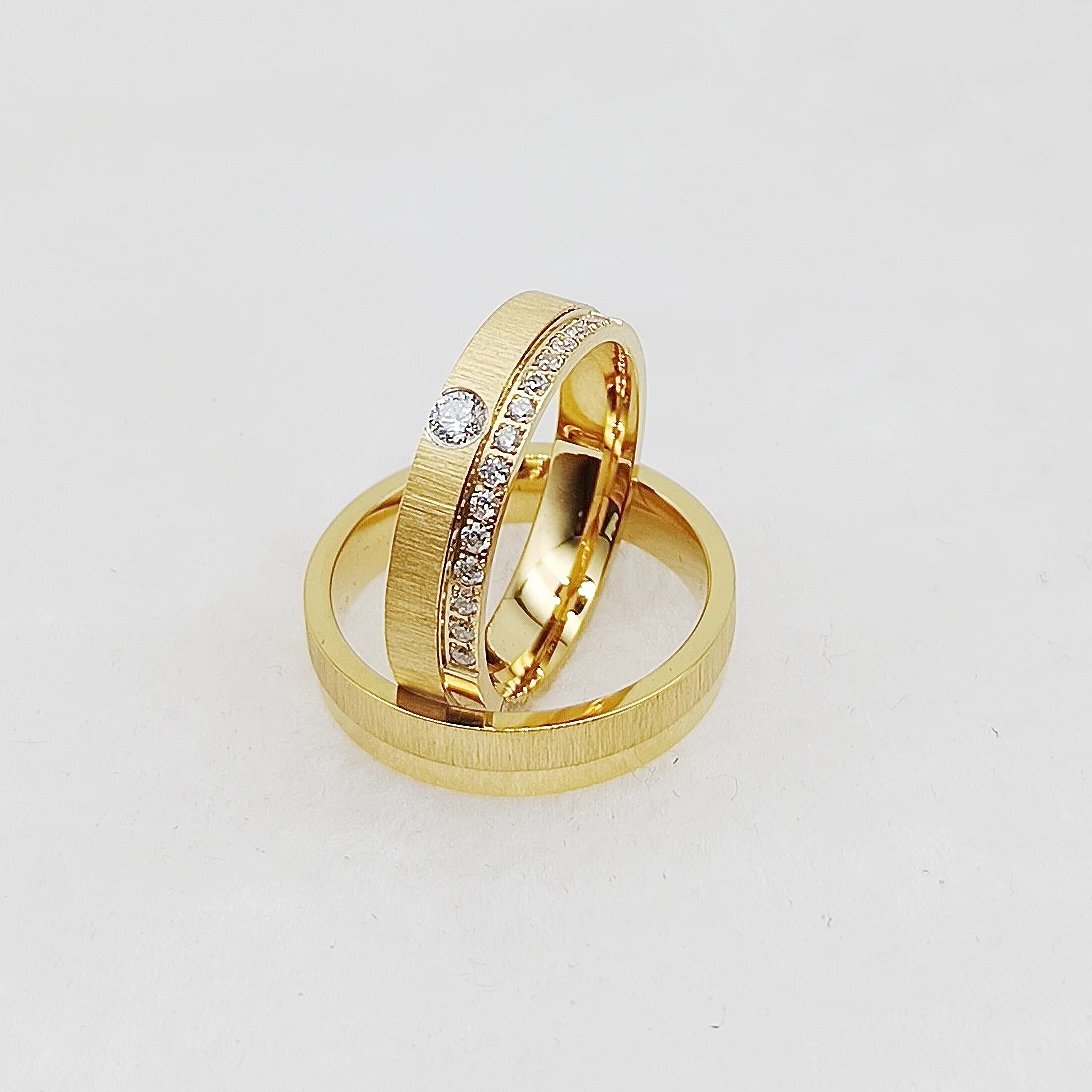 2025 Crown Wedding Rings Sets for Couples Men And Women 24k Gold Plated Stainless Steel Jewelry Statement Alliace Lover's Ring