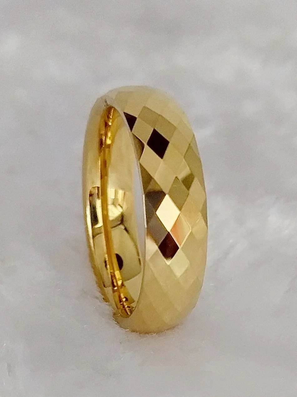 Anillos de boda occidentales de alta calidad, brillantes y multifacéticos, para hombres y mujeres, joyería africana de carburo de tungsteno chapada en oro de 24 quilates.