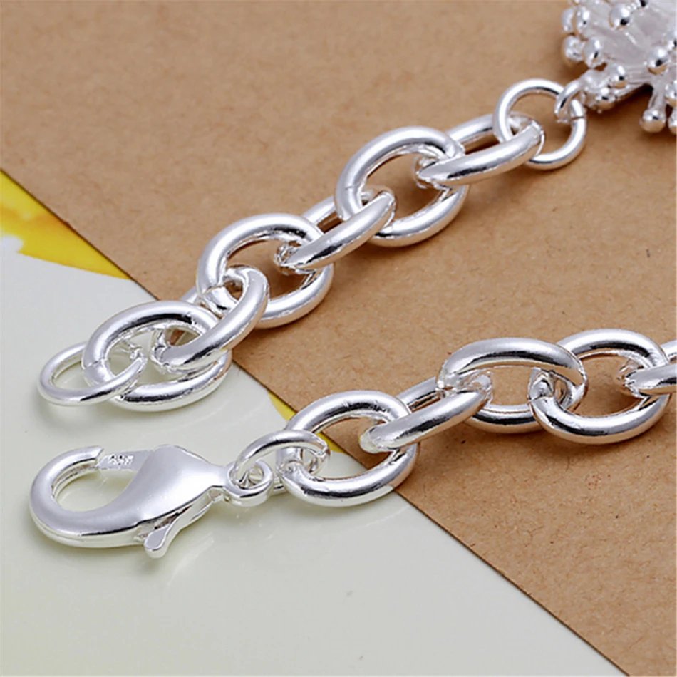 Pulsera DOTEFFIL con colgante de coral en plata de ley 925 para mujer, ideal como amuleto para bodas, compromisos y fiestas.