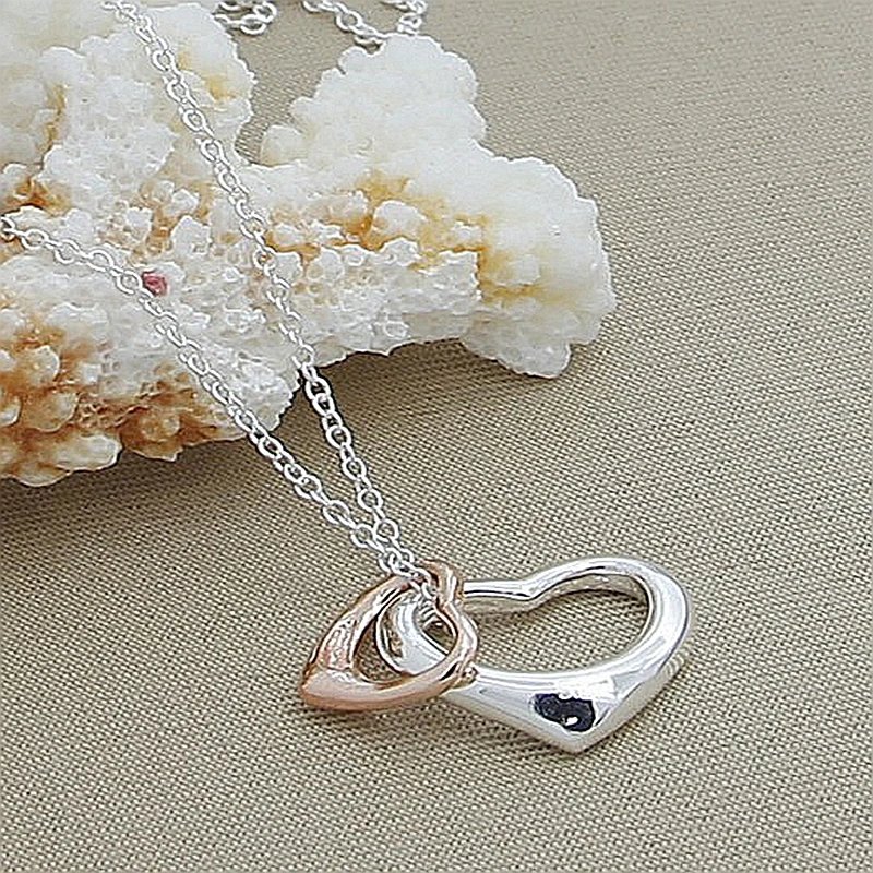 DOTEFFIL - Collar con colgante de corazón doble en oro rosa de 18 pulgadas y plata de ley 925 para mujer, joyería de moda para bodas y compromisos.
