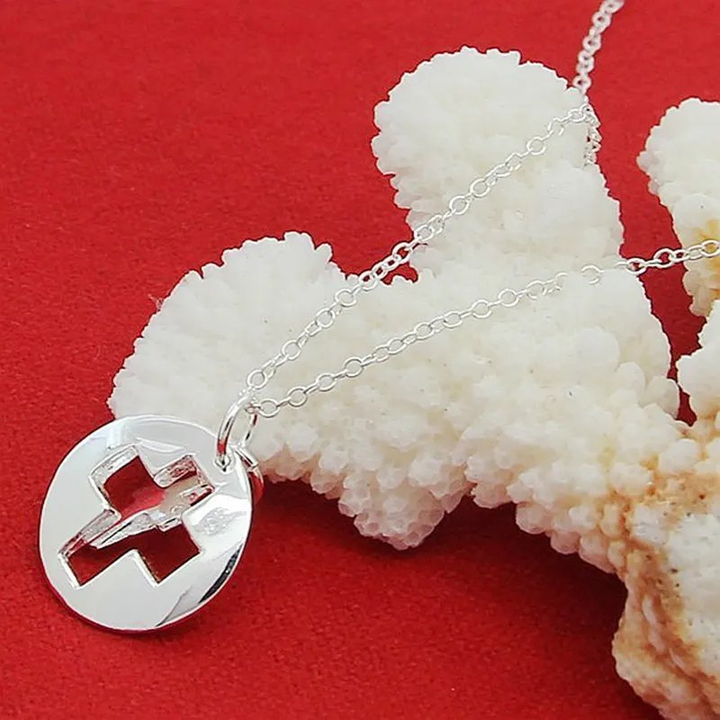 DOTEFFIL - Collar con colgante de cruz redonda de plata de ley 925, cadena de 18 pulgadas para mujer, joyería para bodas, compromisos y fiestas.