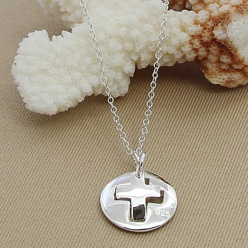 DOTEFFIL - Collar con colgante de cruz redonda de plata de ley 925, cadena de 18 pulgadas para mujer, joyería para bodas, compromisos y fiestas.