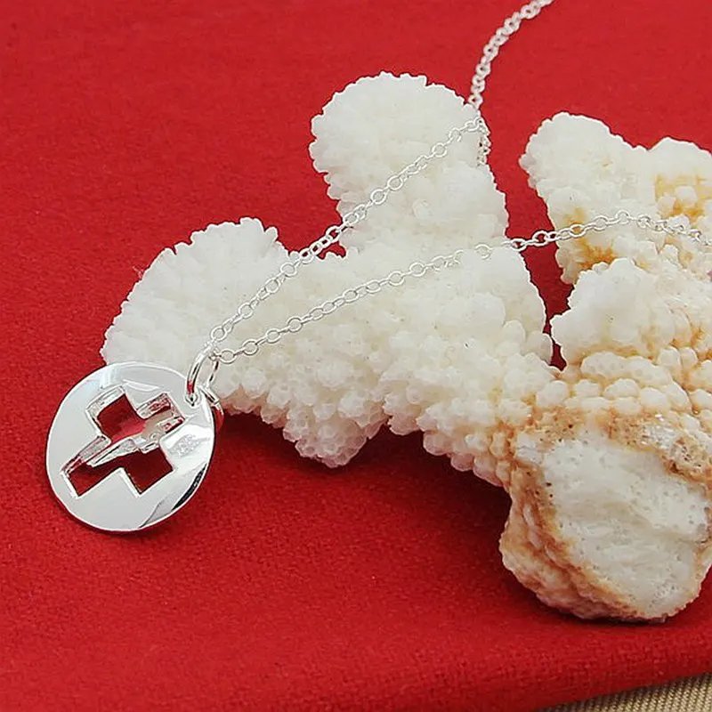 DOTEFFIL - Collar con colgante de cruz redonda de plata de ley 925, cadena de 18 pulgadas para mujer, joyería para bodas, compromisos y fiestas.