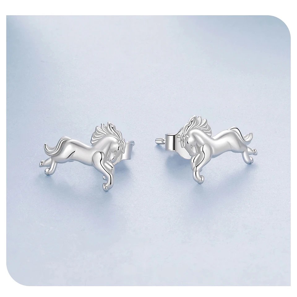 Conjunto de joyería Bamoer para amantes de los caballos, en plata de ley 925: pendientes de botón con forma de corazón y caballo, estilo minimalista. Ideal como regalo. Conjunto de joyería Bamoer para amantes de los caballos, en plata de ley 925: pendientes de botón con forma de corazón y caballo, estilo minimalista. Ideal como regalo.